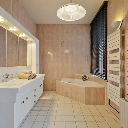 Maison Lambic Apartment